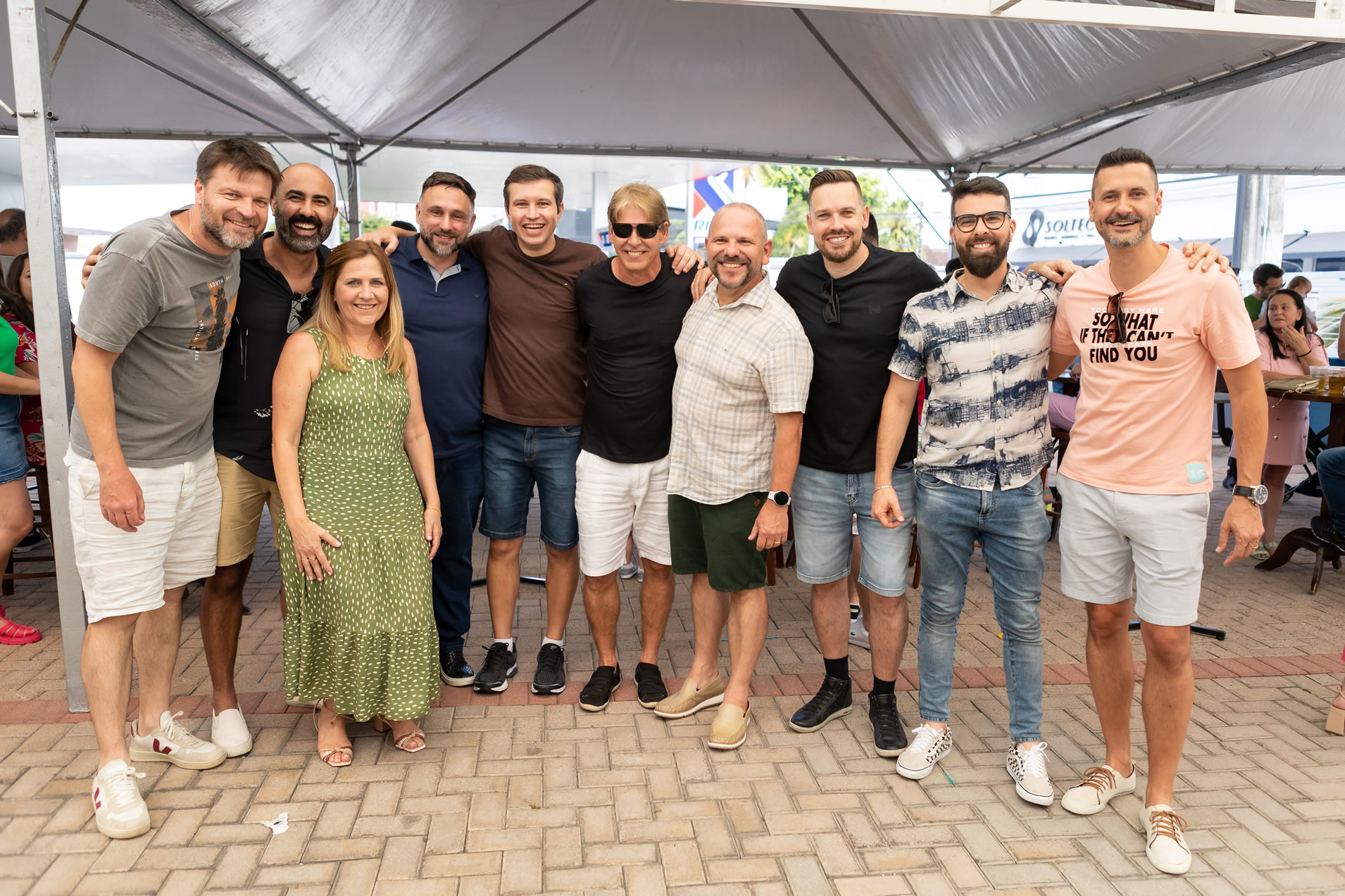 Perfil comemora 35 anos de história com festa