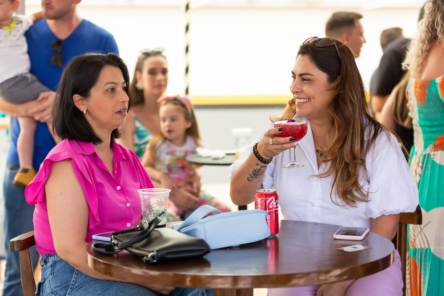 Perfil comemora 35 anos de história com festa