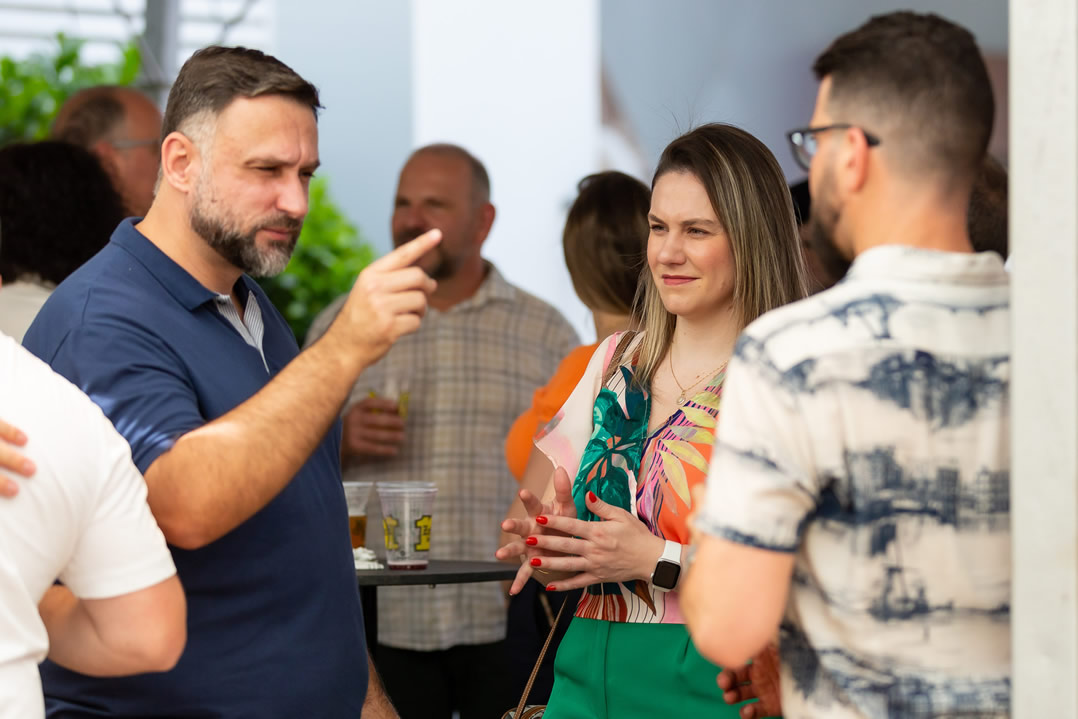 Perfil comemora 35 anos de história com festa