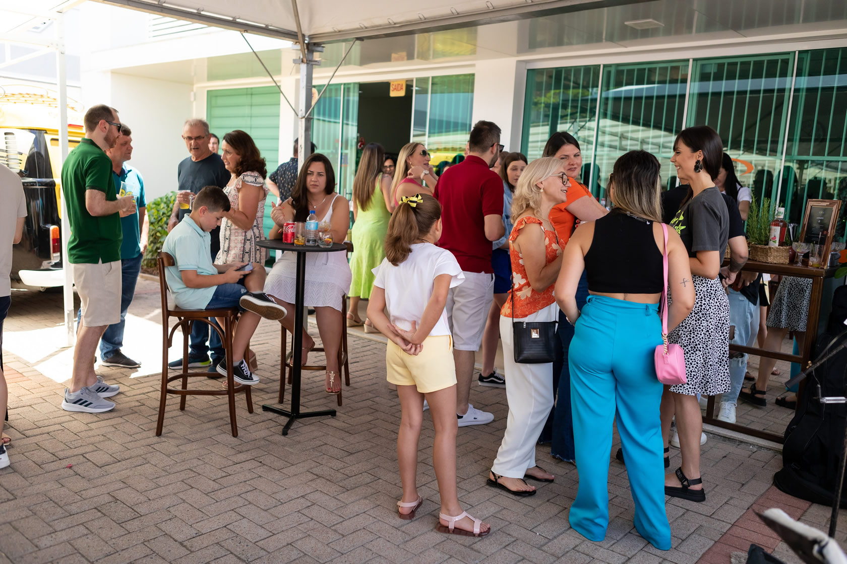 Perfil comemora 35 anos de história com festa