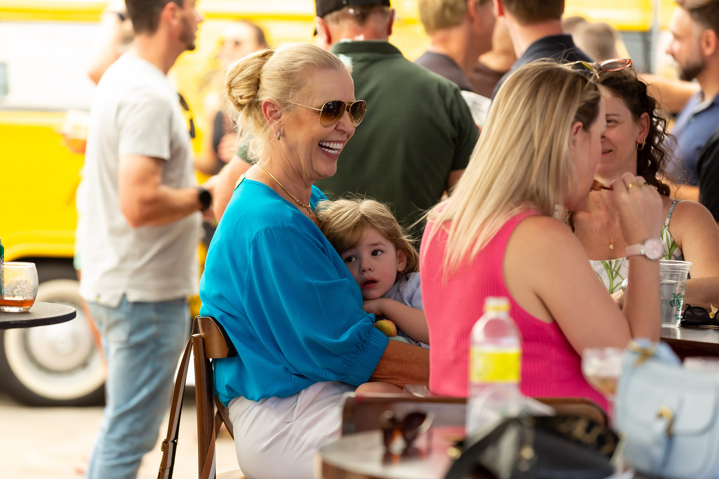 Perfil comemora 35 anos de história com festa