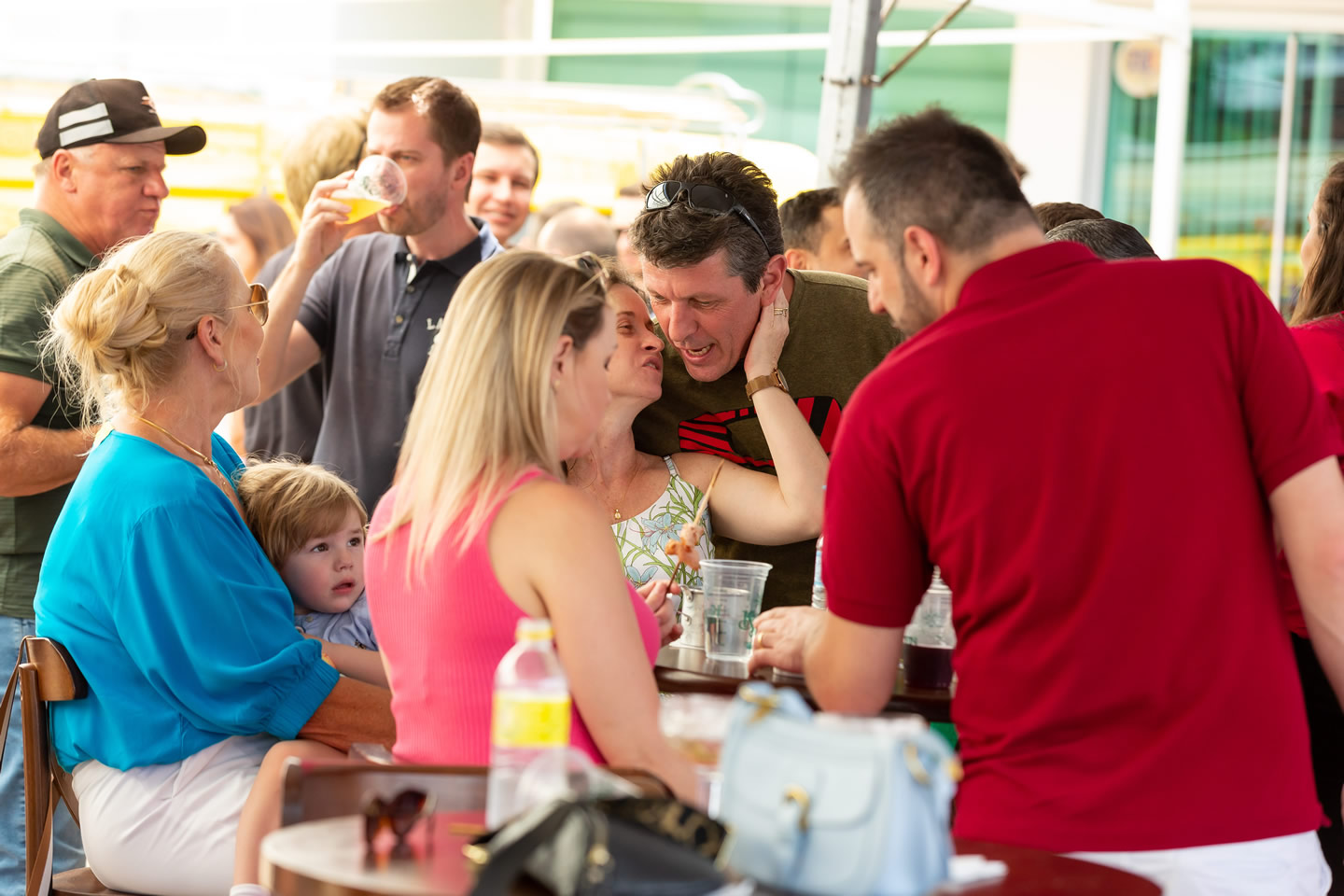 Perfil comemora 35 anos de história com festa