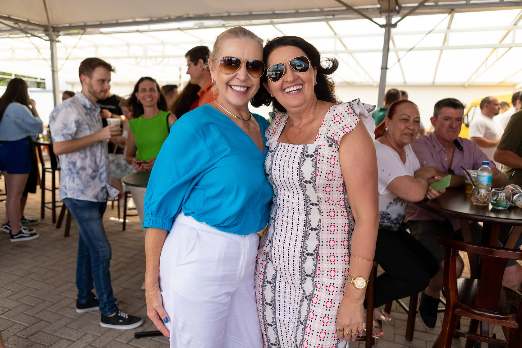 Perfil comemora 35 anos de história com festa