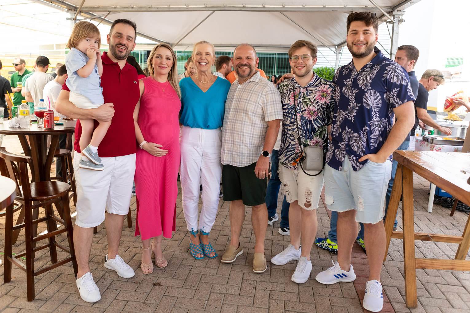 Perfil comemora 35 anos de história com festa